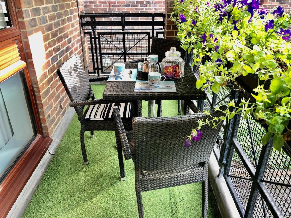 Apartment St Georges Balcony